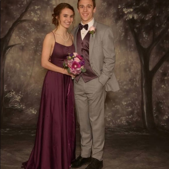 Prom Dress - Picture 3 of 4